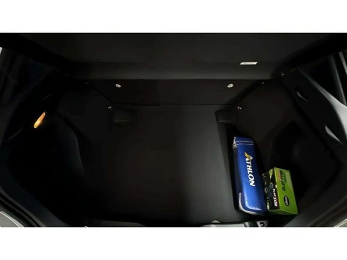 ToyotaC-HR 1.8 125H Active 90 kW (122 CV) Vehículo usado en Barcelona - 17 ToyotaC-HR 1.8 125H Active 90 kW (122 CV) Vehículo usado en Barcelona - 17