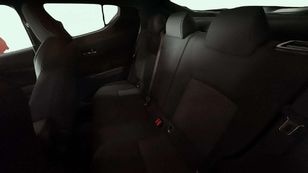 Toyota C-HR 1.8 125H Active 90 kW (122 CV) Toyota C-HR 1.8 125H Active 90 kW (122 CV)