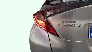 Toyota C-HR 1.8 125H Active 90 kW (122 CV)