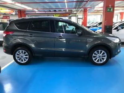 Ford Kuga 1.5 EcoBoost S&S Titanium 4x2 110 kW (150 CV) Ford Kuga 1.5 EcoBoost S&S Titanium 4x2 110 kW (150 CV)
