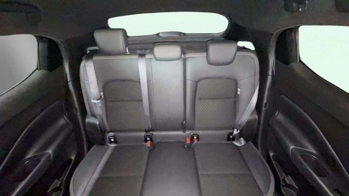 NissanJuke DIG-T N-Connecta 4x2 84 kW (114 CV) Vehículo usado en Barcelona - 8 NissanJuke DIG-T N-Connecta 4x2 84 kW (114 CV) Vehículo usado en Barcelona - 8