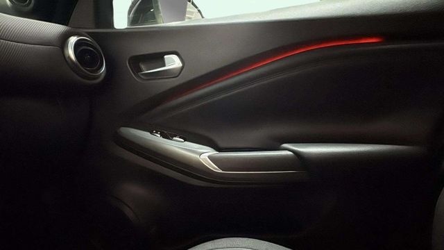 NissanJuke DIG-T N-Connecta 4x2 84 kW (114 CV) Vehículo usado en Barcelona - 11