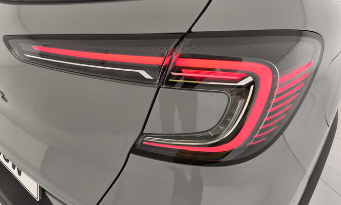 Renault Captur Techno TCe 160 Mild Hybrid EDC 118 kW (160 CV) - 8 Renault Captur Techno TCe 160 Mild Hybrid EDC 118 kW (160 CV) - 8