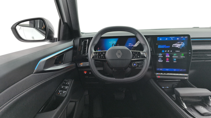 Renault Austral Techno Mild Hybrid Auto 116 kW (158 CV) - 18 Renault Austral Techno Mild Hybrid Auto 116 kW (158 CV) - 18