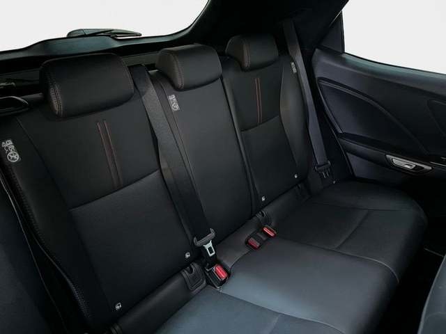 Lexus LBX 1.5 HEV Emotion+ 100 kW (136 CV) Vehículo usado en Madrid - 7 Lexus LBX 1.5 HEV Emotion+ 100 kW (136 CV) Vehículo usado en Madrid - 7