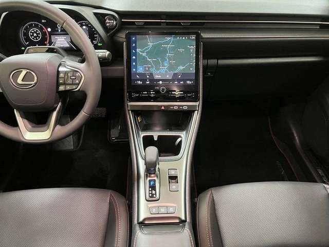 Lexus LBX 1.5 HEV Emotion+ 100 kW (136 CV) Vehículo usado en Madrid - 9 Lexus LBX 1.5 HEV Emotion+ 100 kW (136 CV) Vehículo usado en Madrid - 9