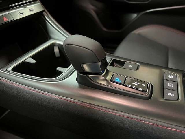 Lexus LBX 1.5 HEV Emotion+ 100 kW (136 CV) Vehículo usado en Madrid - 13