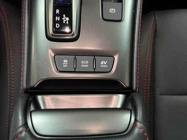 Lexus LBX 1.5 HEV Emotion+ 100 kW (136 CV) Vehículo usado en Madrid - 21