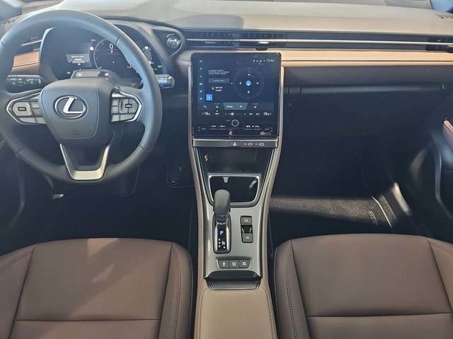 Lexus LBX 1.5 HEV Elegant Plus 100 kW (136 CV) Vehículo usado en Madrid - 12