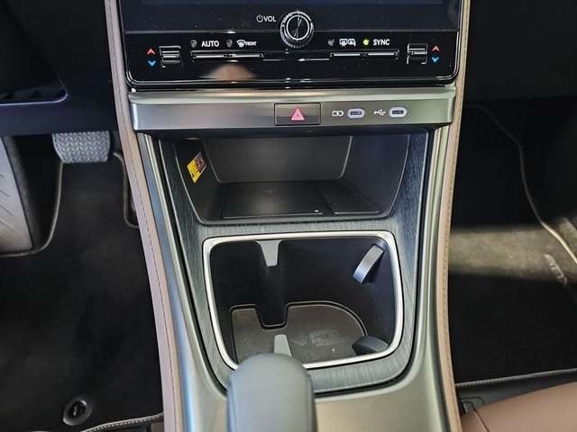 Lexus LBX 1.5 HEV Elegant Plus 100 kW (136 CV) Vehículo usado en Madrid - 20