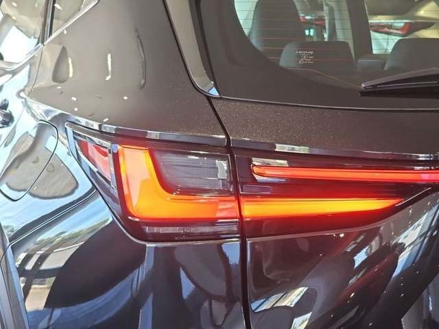 Lexus NX 350h Business City 2WD 178 kW (242 CV) Vehículo usado en Madrid - 26