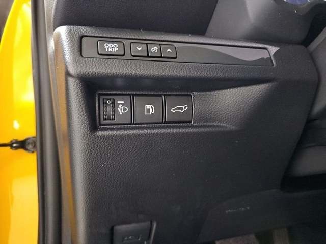 Lexus LBX 1.5 HEV Emotion+ 100 kW (136 CV) Vehículo usado en Madrid - 21 Lexus LBX 1.5 HEV Emotion+ 100 kW (136 CV) Vehículo usado en Madrid - 21