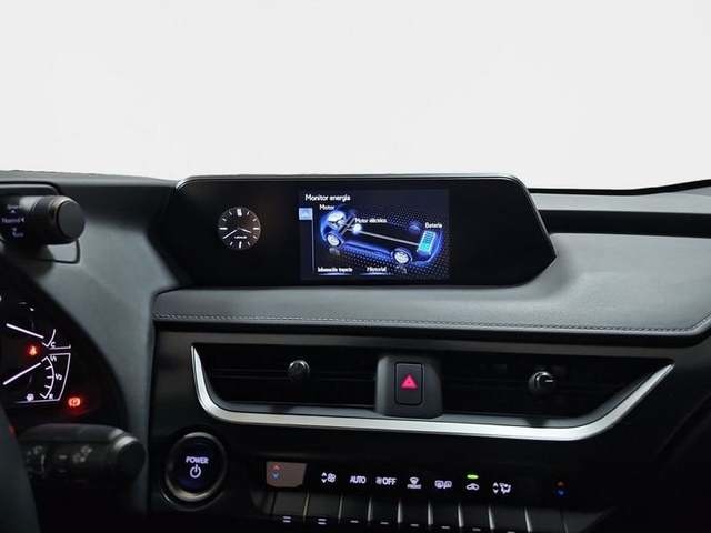 Lexus UX 250h Business 2WD 135 kW (184 CV) Vehículo usado en Madrid - 10