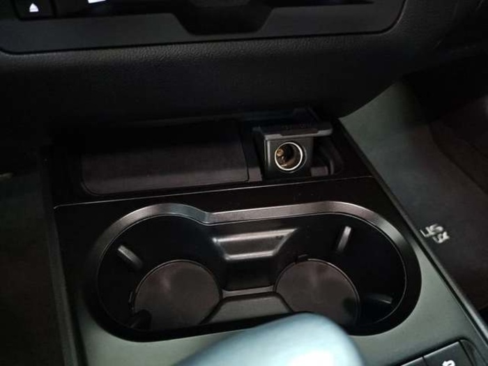 Lexus UX 250h Business 2WD 135 kW (184 CV) Vehículo usado en Madrid - 24 Lexus UX 250h Business 2WD 135 kW (184 CV) Vehículo usado en Madrid - 24