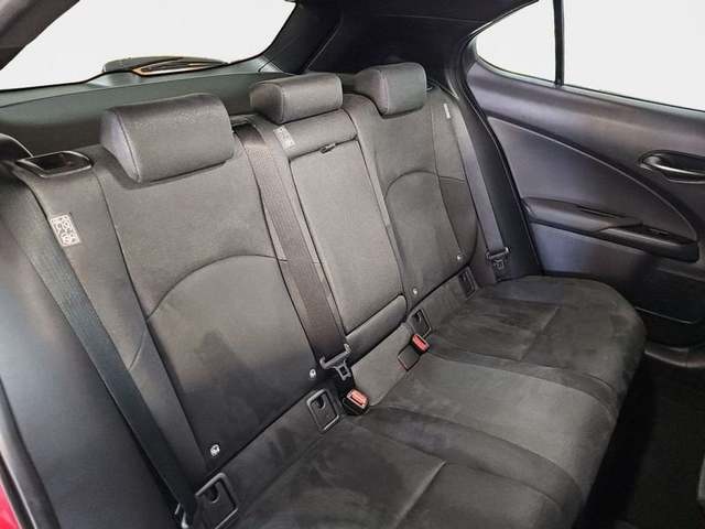 Lexus UX 250h Business 2WD 135 kW (184 CV) Vehículo usado en Madrid - 7
