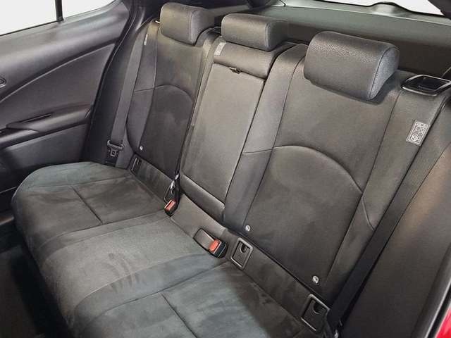 Lexus UX 250h Business 2WD 135 kW (184 CV) Vehículo usado en Madrid - 12