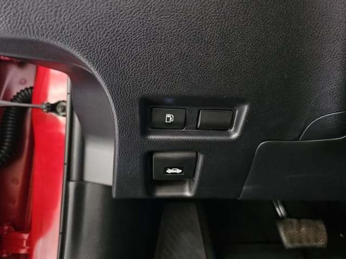 Lexus UX 250h Business 2WD 135 kW (184 CV) Vehículo usado en Madrid - 19 Lexus UX 250h Business 2WD 135 kW (184 CV) Vehículo usado en Madrid - 19