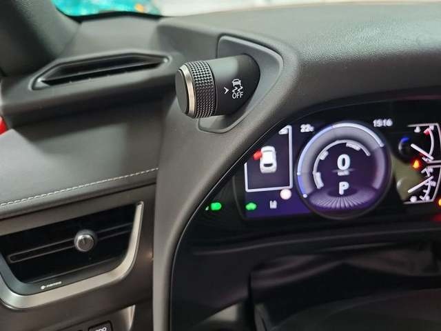 Lexus UX 250h Business 2WD 135 kW (184 CV) Vehículo usado en Madrid - 21 Lexus UX 250h Business 2WD 135 kW (184 CV) Vehículo usado en Madrid - 21