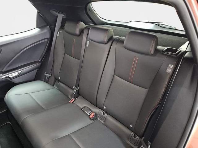 Lexus LBX 1.5 HEV Elegant Plus Black 100 kW (136 CV) Vehículo usado en Madrid - 11