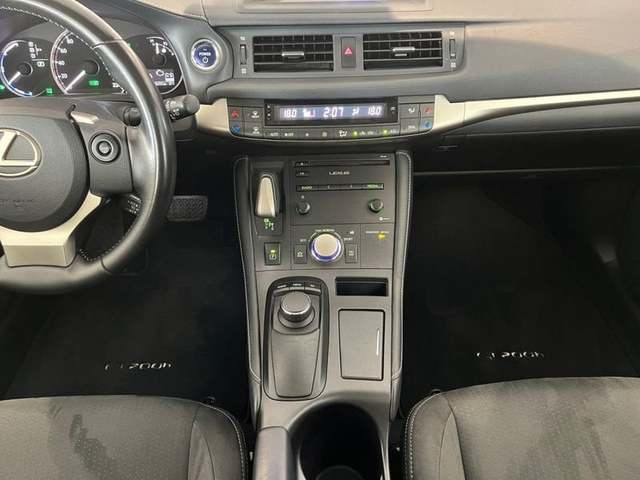 Lexus CT 200h Business 100 kW (136 CV) Vehículo usado en Madrid - 6 Lexus CT 200h Business 100 kW (136 CV) Vehículo usado en Madrid - 6