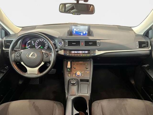 Lexus CT 200h Business 100 kW (136 CV) Vehículo usado en Madrid - 8