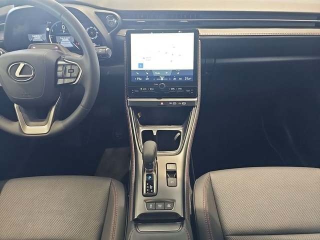 Lexus LBX 1.5 HEV Elegant Plus 100 kW (136 CV) Vehículo usado en Madrid - 9