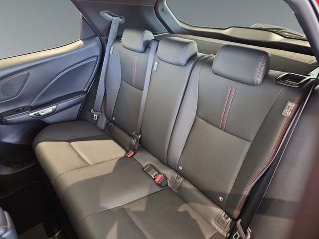 Lexus LBX 1.5 HEV Elegant Plus 100 kW (136 CV) Vehículo usado en Madrid - 11