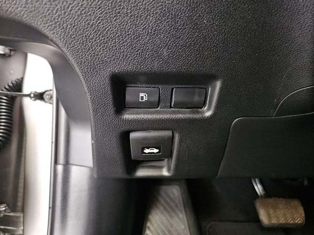 Lexus UX 250h Business Navigation 2WD 135 kW (184 CV) Vehículo usado en Madrid - 20 Lexus UX 250h Business Navigation 2WD 135 kW (184 CV) Vehículo usado en Madrid - 20