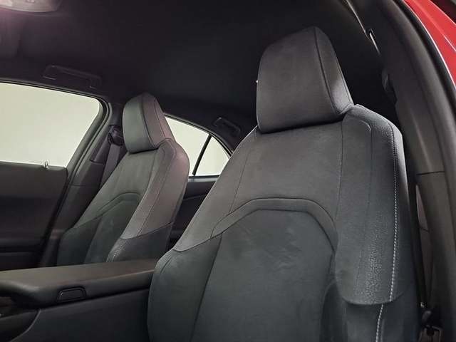 Lexus UX 250h Business 2WD 135 kW (184 CV) Vehículo usado en Madrid - 24 Lexus UX 250h Business 2WD 135 kW (184 CV) Vehículo usado en Madrid - 24