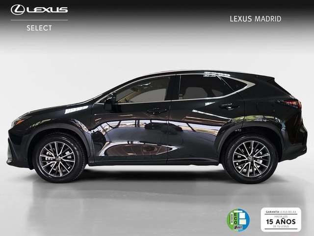 Lexus NX 450h+ Premium+ 4WD 225 kW (306 CV) Vehículo usado en Madrid - 3