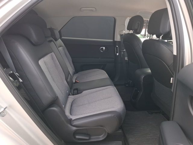 Hyundai Ioniq 5 72,6 kWh Hi-Tech 160 kW (218 CV) Vehículo usado en Las Palmas - 6