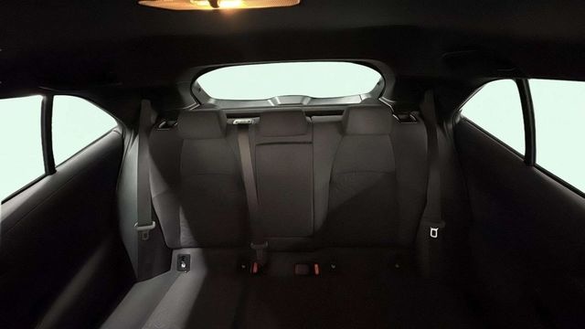 ToyotaCorolla 125H Business E-CVT 90 kW (122 CV) Vehículo usado en Barcelona - 8