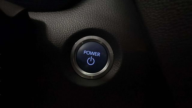 ToyotaCorolla 125H Business E-CVT 90 kW (122 CV) Vehículo usado en Barcelona - 16