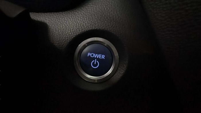 ToyotaCorolla 125H Business E-CVT 90 kW (122 CV) Vehículo usado en Barcelona - 16 ToyotaCorolla 125H Business E-CVT 90 kW (122 CV) Vehículo usado en Barcelona - 16