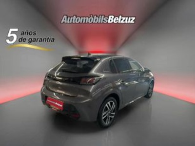 Peugeot 208 PureTech 100 Allure Pack 75 kW (100 CV) Peugeot 208 PureTech 100 Allure Pack 75 kW (100 CV)