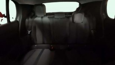 Peugeot 208 PureTech 100 Allure Pack 75 kW (100 CV) Peugeot 208 PureTech 100 Allure Pack 75 kW (100 CV)