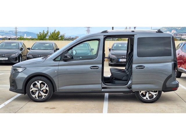 FordTourneo Connect 2.0 Ecoblue Active 4WD 90 kW (122 CV) Vehículo usado en Barcelona - 5