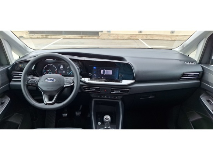 FordTourneo Connect 2.0 Ecoblue Active 4WD 90 kW (122 CV) Vehículo usado en Barcelona - 17 FordTourneo Connect 2.0 Ecoblue Active 4WD 90 kW (122 CV) Vehículo usado en Barcelona - 17