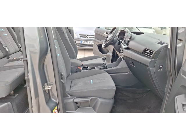 FordTourneo Connect 2.0 Ecoblue Active 4WD 90 kW (122 CV) Vehículo usado en Barcelona - 43