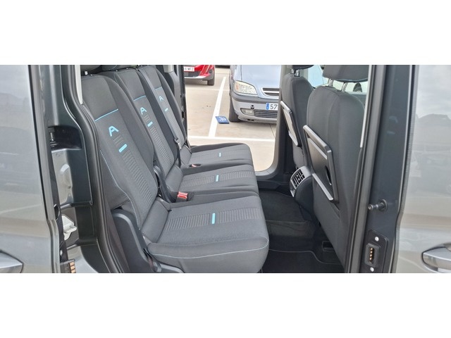 FordTourneo Connect 2.0 Ecoblue Active 4WD 90 kW (122 CV) Vehículo usado en Barcelona - 47