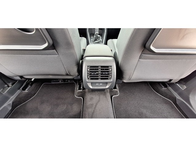 FordTourneo Connect 2.0 Ecoblue Active 4WD 90 kW (122 CV) Vehículo usado en Barcelona - 50