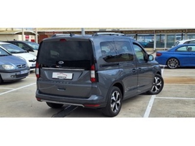Ford Tourneo Connect 2.0 Ecoblue Active 4WD 90 kW (122 CV) Ford Tourneo Connect 2.0 Ecoblue Active 4WD 90 kW (122 CV)