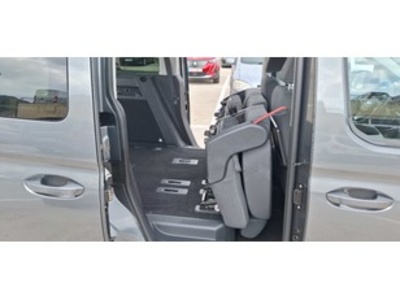 Ford Tourneo Connect 2.0 Ecoblue Active 4WD 90 kW (122 CV) Ford Tourneo Connect 2.0 Ecoblue Active 4WD 90 kW (122 CV)