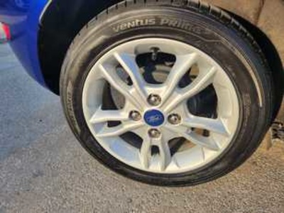 Ford Fiesta 1.25 Duratec Trend 60 kW (82 CV) Ford Fiesta 1.25 Duratec Trend 60 kW (82 CV)