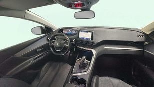 Peugeot 5008 1.2L PureTech S&S Active 96 kW (130 CV)