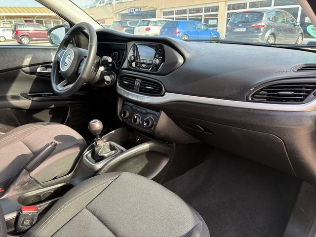 FiatTipo SW 1.6 Multijet Business 88 kW (120 CV) Vehículo usado en Barcelona - 14