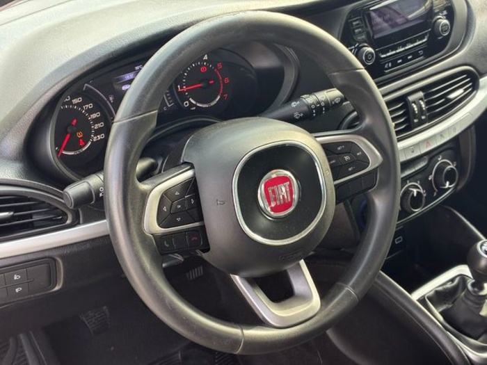 FiatTipo SW 1.6 Multijet Business 88 kW (120 CV) Vehículo usado en Barcelona - 17 FiatTipo SW 1.6 Multijet Business 88 kW (120 CV) Vehículo usado en Barcelona - 17