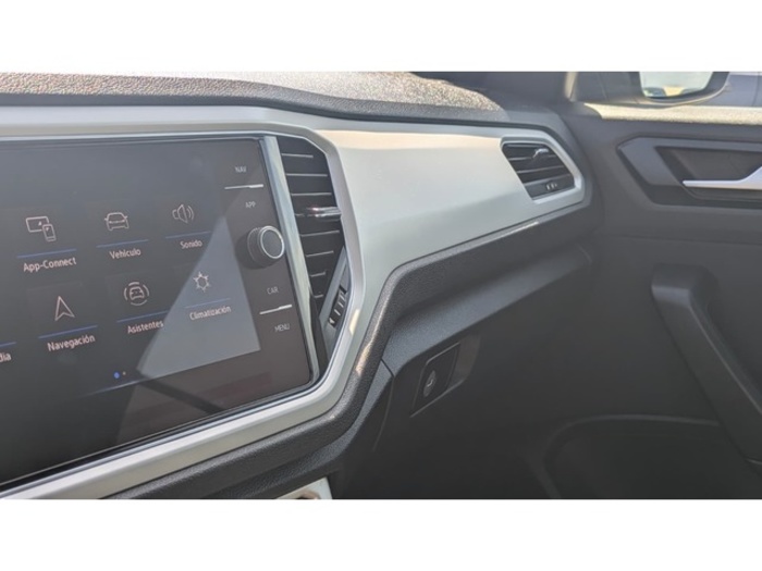 VolkswagenT-Roc Cabrio Style 1.5 TSI 110 kW (150 CV) DSG Vehículo usado en Barcelona - 16 VolkswagenT-Roc Cabrio Style 1.5 TSI 110 kW (150 CV) DSG Vehículo usado en Barcelona - 16