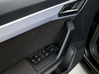 SEAT Arona 1.0 TSI FR XM DSG 85 kW (115 CV) SEAT Arona 1.0 TSI FR XM DSG 85 kW (115 CV)