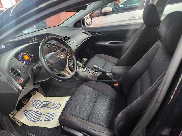 HondaCivic 1.8i-VTEC Executive 103 kW (140 CV) Vehículo usado en Barcelona - 8